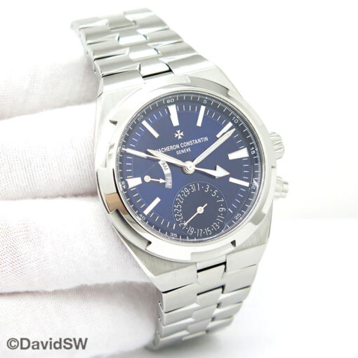 Vacheron Constantin 7900V Overseas Dual Time with Blue Dial