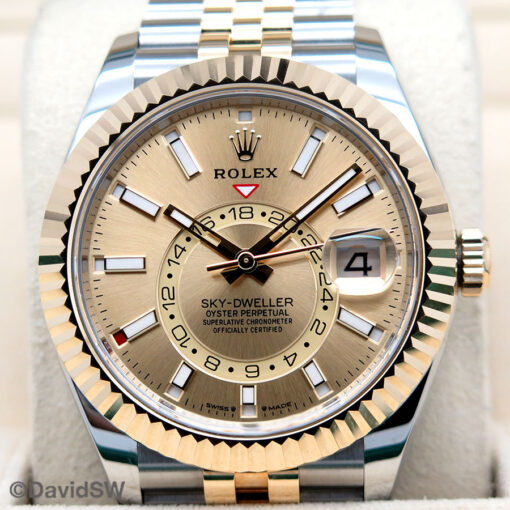 Rolex 336933 Skydweller 18K/SS with Champagne Dial on Jubilee (New 2023 Model) - Image 3