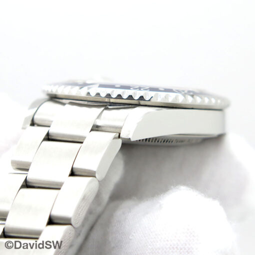 Rolex 16710 GMT Master II with Red/Blue Bezel - Image 7