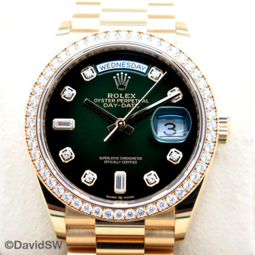 Rolex 128348RBR Day Date 18K Yellow Gold with Green Ombre Diamond Dial and Diamond Bezel - Image 3