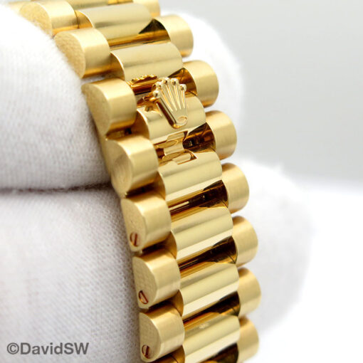 Rolex 128348RBR Day Date 18K Yellow Gold with Green Ombre Diamond Dial and Diamond Bezel - Image 7