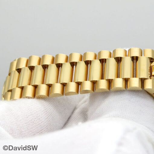 Rolex 128348RBR Day Date 18K Yellow Gold with Green Ombre Diamond Dial and Diamond Bezel - Image 8