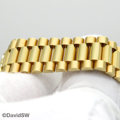 Rolex 128348RBR Day Date 18K Yellow Gold with Green Ombre Diamond Dial and Diamond Bezel - Image 6