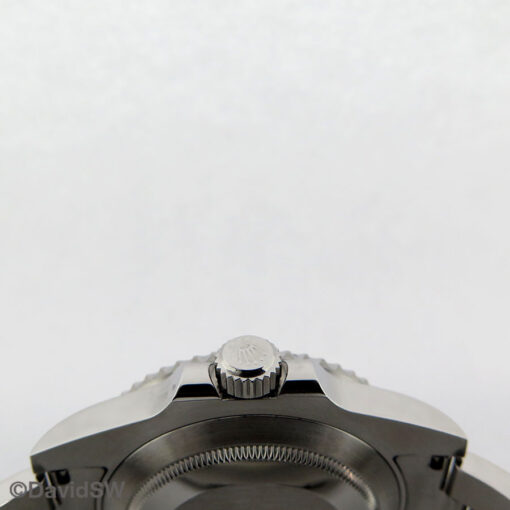 Rolex 116610LV Submariner - Image 4