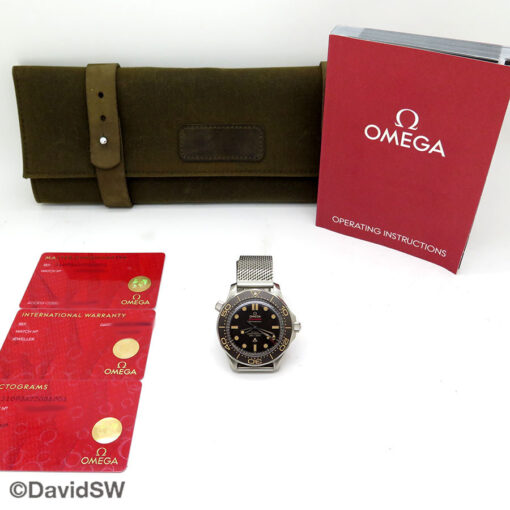 Omega Seamaster Diver 300m ‘007 Edition Titanium - Image 2