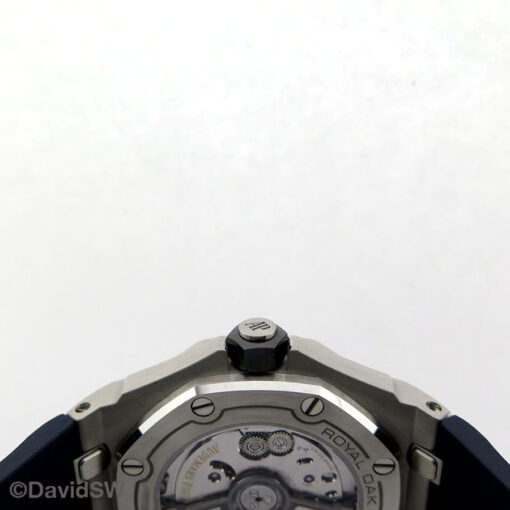 Audemars Piguet 15720ST Royal Oak Offshore Diver with Blue Dial - Image 5