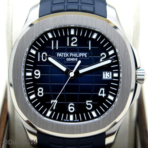 Patek Philippe 5168G Aquanaut with Blue Dial - Image 3