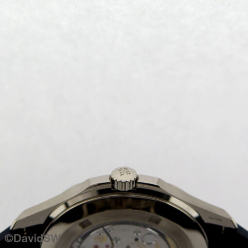 Patek Philippe 5168G Aquanaut with Blue Dial - Image 5