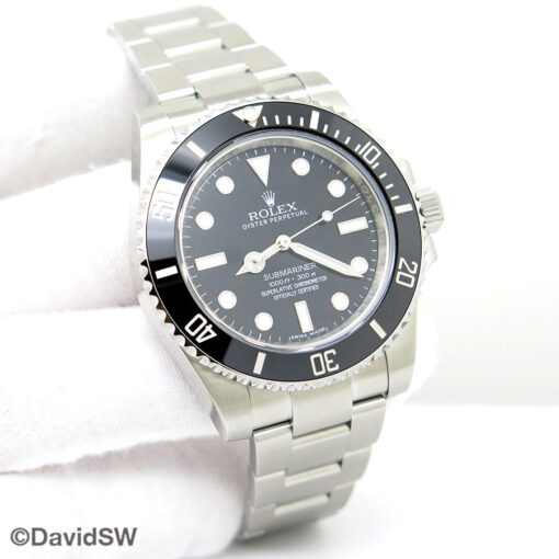 Rolex 114060 Submariner No Date