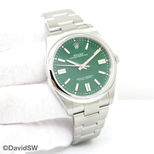 Rolex 124300 Oyster Perpetual 41 with Green Dial