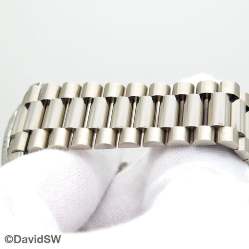 Rolex 128239 Day Date 36 18K White Gold with Blue Ombre Diamond Dial - Image 6