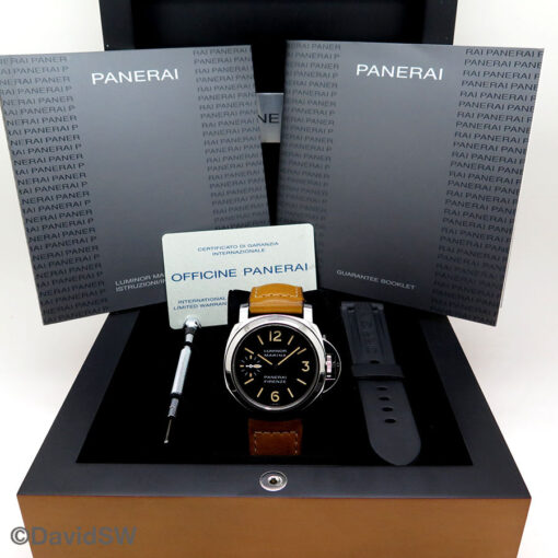 Panerai PAM 001 Luminor Marina Firenze Florence Boutique Exclusive - Image 2