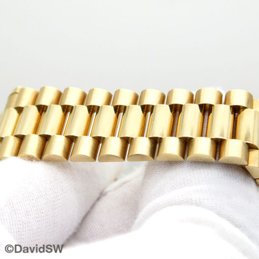 Rolex 118238 Day Date 18K Yellow Gold with Champagne Stick Dial on President - Image 7