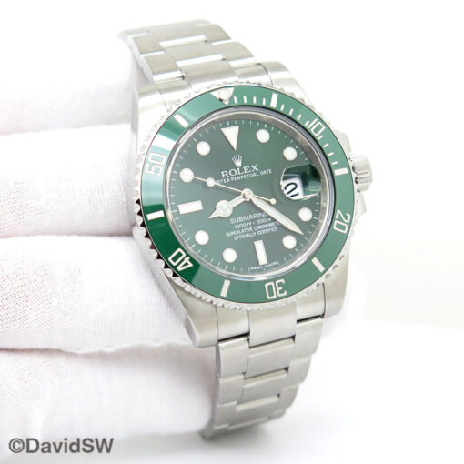 Rolex 116610LV Submariner