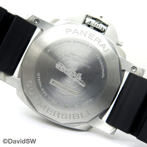 Panerai PAM 683 Luminor Submersible 42mm Automatic - Image 4