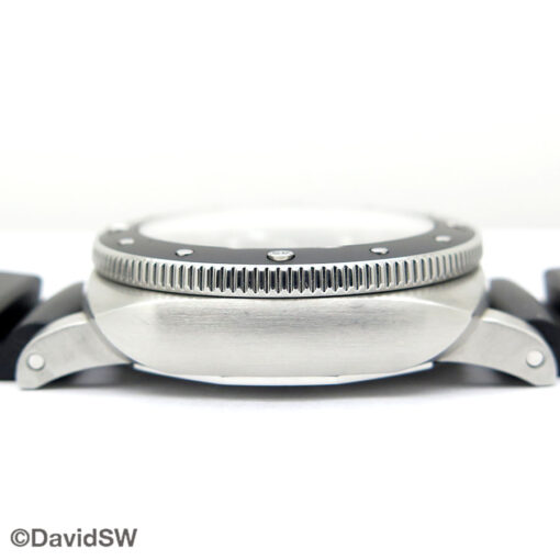 Panerai PAM 683 Luminor Submersible 42mm Automatic - Image 6