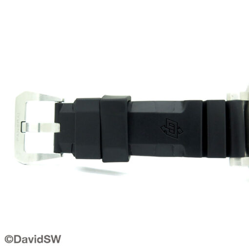 Panerai PAM 683 Luminor Submersible 42mm Automatic - Image 7
