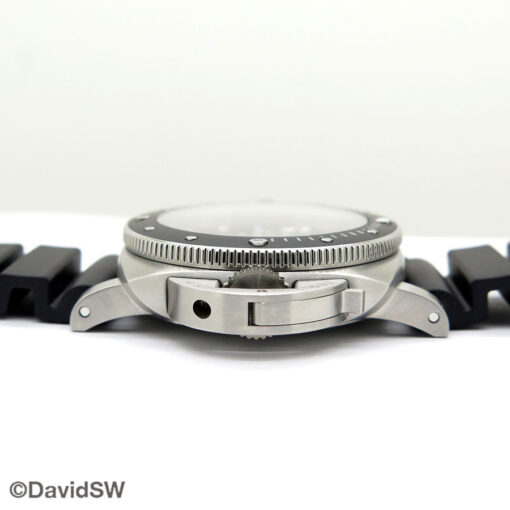 Panerai PAM 2683 Submersible 42mm - Image 5