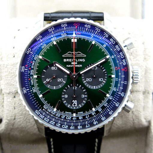 Breitling AB0137 Navitimer B01 Chronograph 46mm with Green Dial on Strap - Image 3