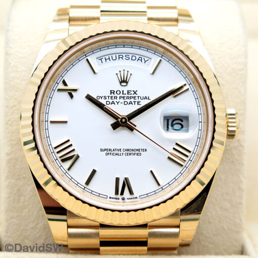 Rolex 228238 Day Date 40 18K Yellow Gold with White Roman Dial - Image 3
