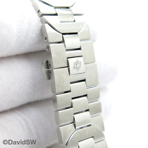 Panerai PAM 1110 Luminor Chronograph on Bracelet - Image 8