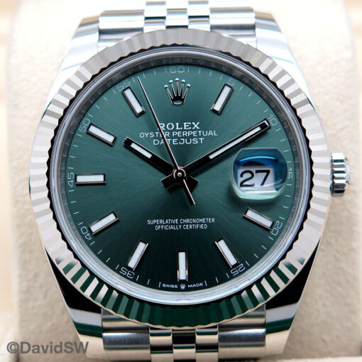 Rolex 126334 Datejust 41 with Mint Green Stick Dial on Jubilee - Image 3