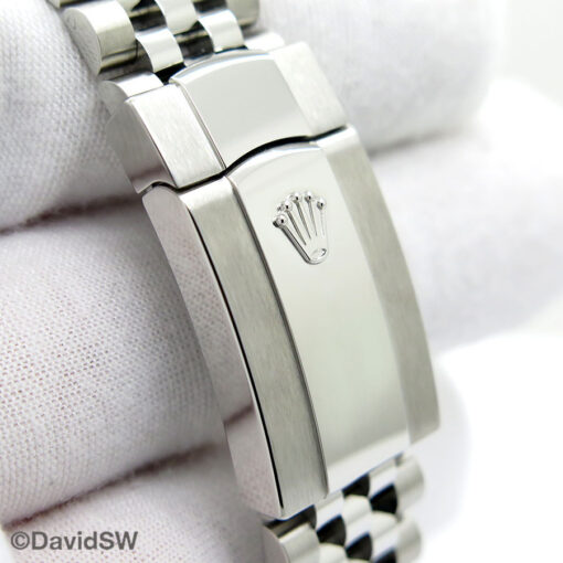 Rolex 126334 Datejust 41 with Mint Green Stick Dial on Jubilee - Image 7
