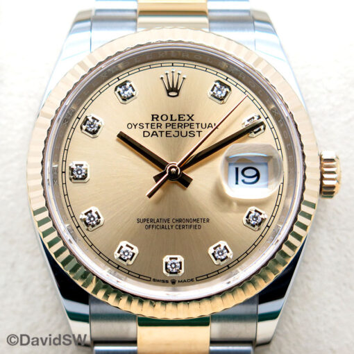 Rolex 126233 Datejust 18K/SS with Champagne Diamond Dial on Oyster - Image 3