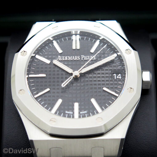 Audemars Piguet 15510ST Royal Oak with Black Dial - Image 3