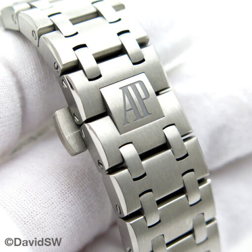 Audemars Piguet 26238TI Royal Oak Offshore Titanium Chronograph Automatic - Image 8