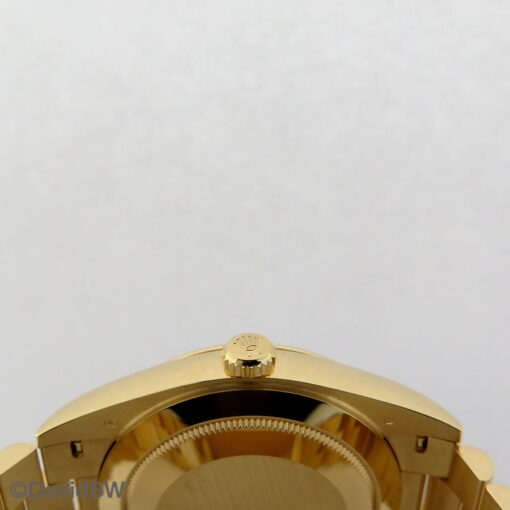 Rolex 228238 Day Date 40 18K Yellow Gold with Green Roman Dial - Image 4