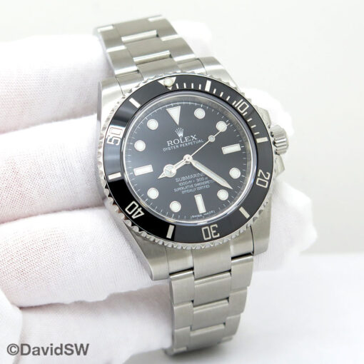 Rolex 114060 Submariner No Date