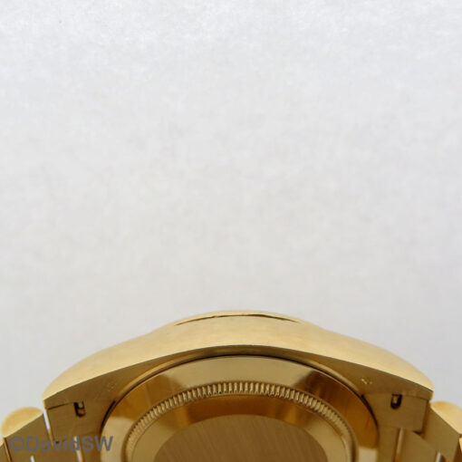 Rolex 228238 Day Date 40 18K Yellow Gold with Champagne Roman Dial - Image 5