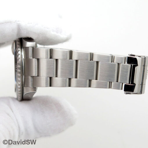 Rolex 16610LN Submariner - Image 13