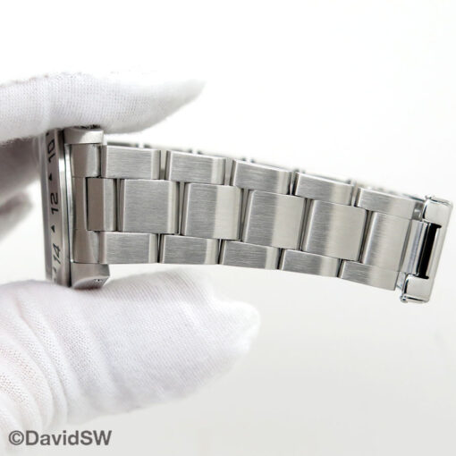 Rolex 16570 Explorer II with Black Dial - Image 13