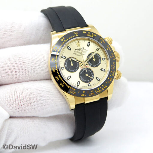 Rolex 116518LN Cosmograph Daytona 18K Yellow Gold with Champagne Dial