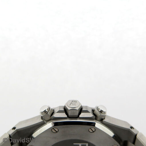 Audemars Piguet 26320ST Royal Oak Chronograph with Silver Dial - Image 5