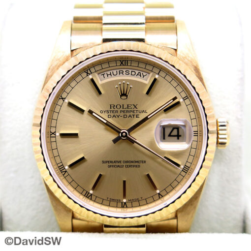 Rolex 18238 Day Date 18K Yellow Gold with Champagne Stick Dial - Image 3