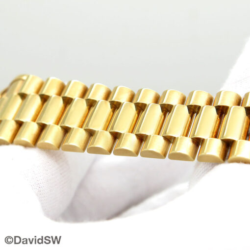 Rolex 18238 Day Date 18K Yellow Gold with Champagne Stick Dial - Image 7