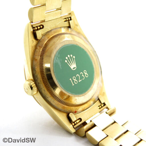 Rolex 18238 Day Date 18K Yellow Gold with Champagne Stick Dial - Image 4