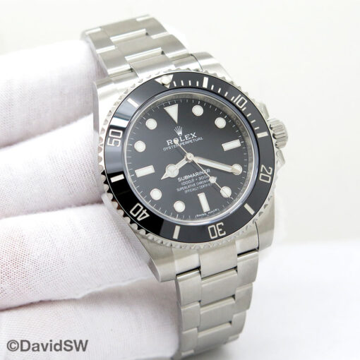 Rolex 114060 Submariner No Date