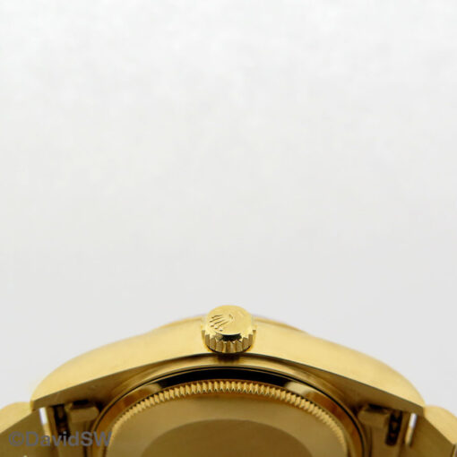 Rolex 18038 Day Date 18K Yellow Gold with Ivory Rolex Motif Arabic Dial - Image 4