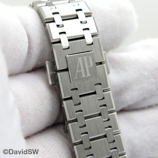 Audemars Piguet 15550ST Royal Oak "50th Anniversary " with Silver Dial - Image 8
