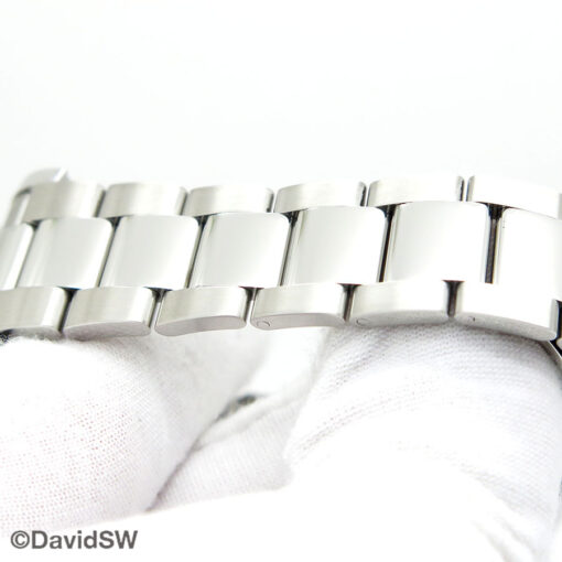 Rolex 116400GV Milgauss with Blue Dial - Image 6