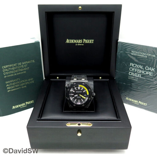 Alternative view of Audemars Piguet 15706AU Royal Oak Offshore Diver
