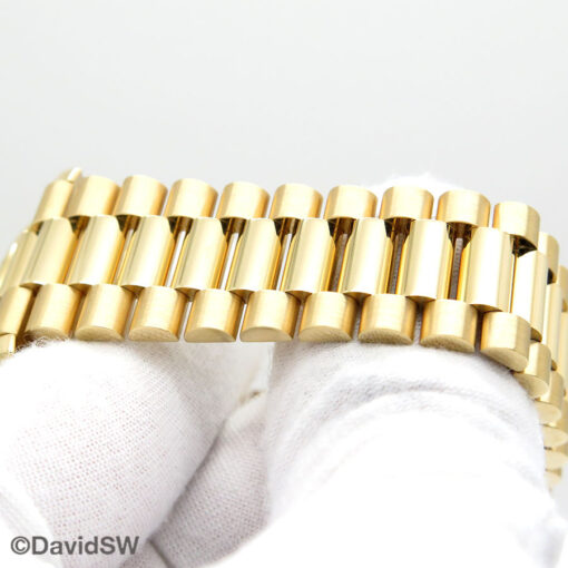 Rolex 228238 Day Date 40 18K Yellow Gold with Silver Roman Dial - Image 6