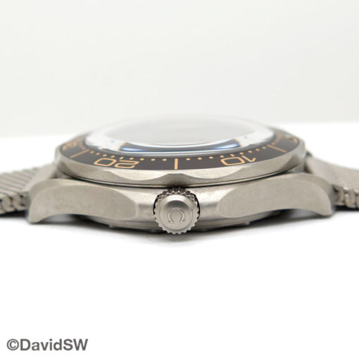 Omega Seamaster Diver 300m ‘007 Edition Titanium - Image 5