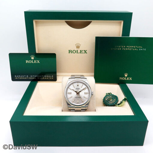 Rolex 124300 Oyster Perpetual 41 with Silver Dial - Image 2