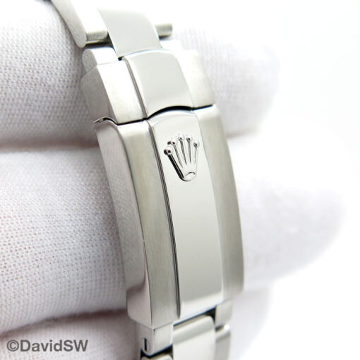 Rolex 278344RBR Datejust 31 with Mother of Pearl Diamond Dial and Domed Diamond Bezel - Image 7