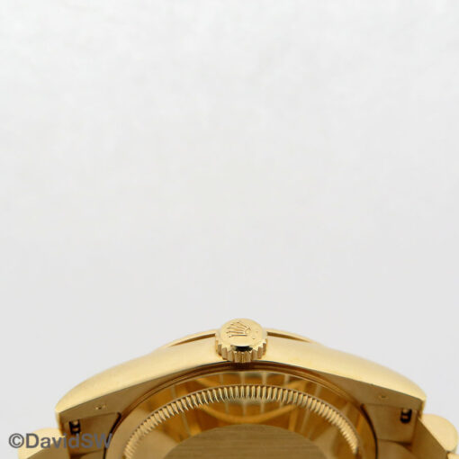 Rolex 118238 Day Date 18K Yellow Gold with Champagne Stick Dial on President - Image 4